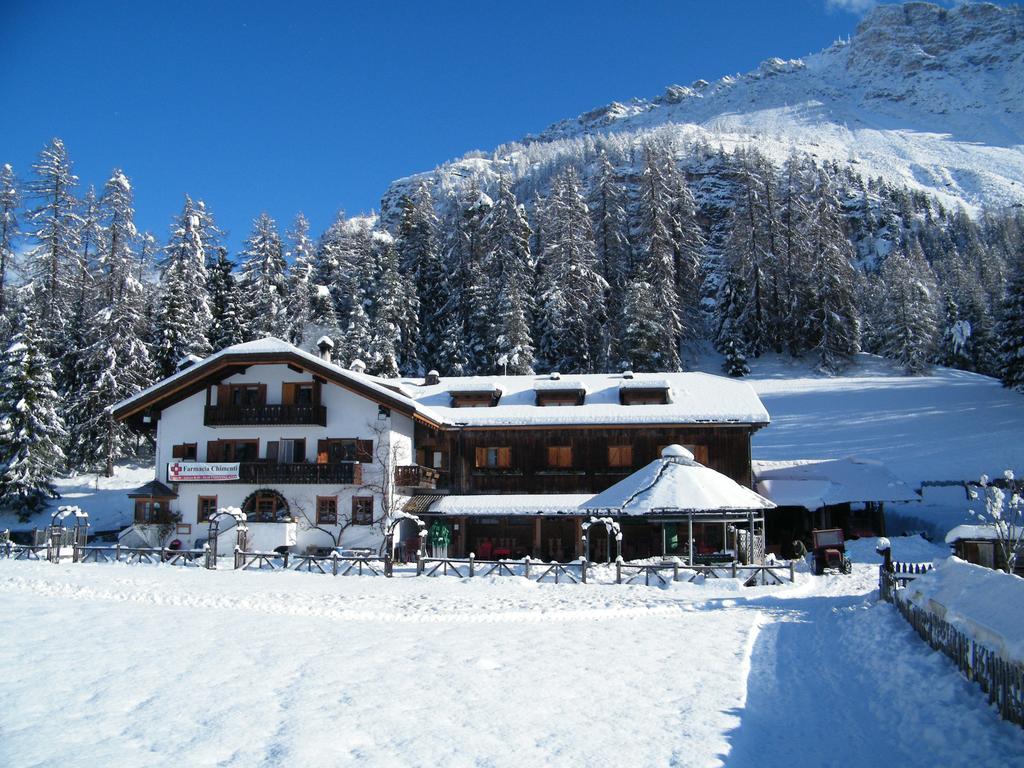 Fattoria Meneguto Agriturismo Degasper Giorgio Cortina dʼAmpezzo Kültér fotó
